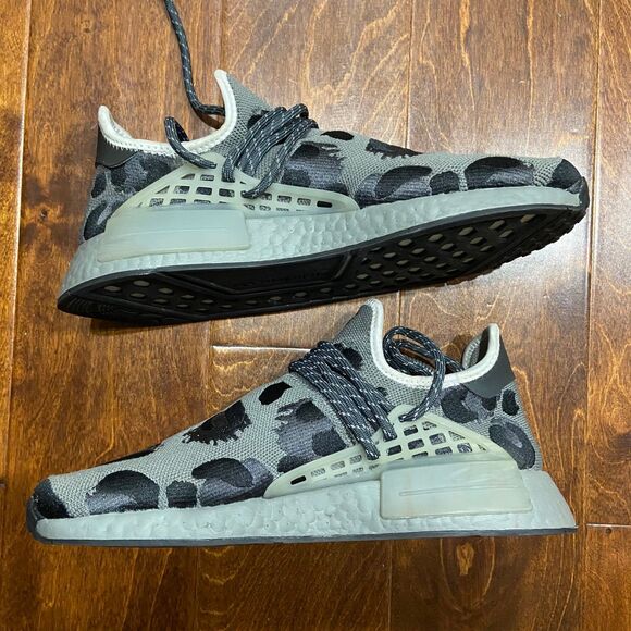 Adidas Gray and Black Modern Sneakers - Picture 4 of 10